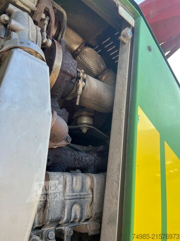 Fodringsteknik & utfodringsteknik Strautmann Verti-Mix 1702 D-SF