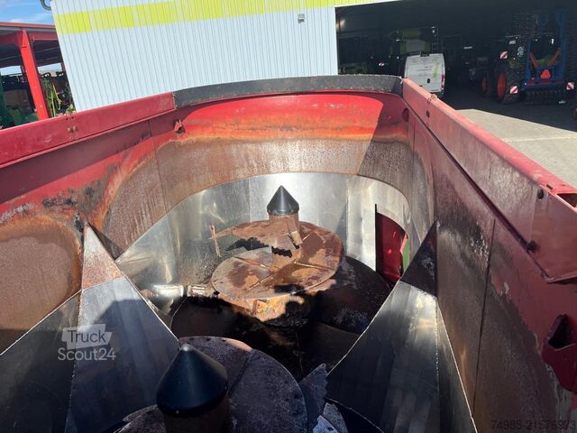 Fodringsteknik & utfodringsteknik Strautmann Verti-Mix 1702 D-SF