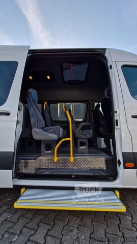 Minibus MERCEDES-BENZ 8 x 517 Sprinter Lord Light  22 SS Aktionspreis