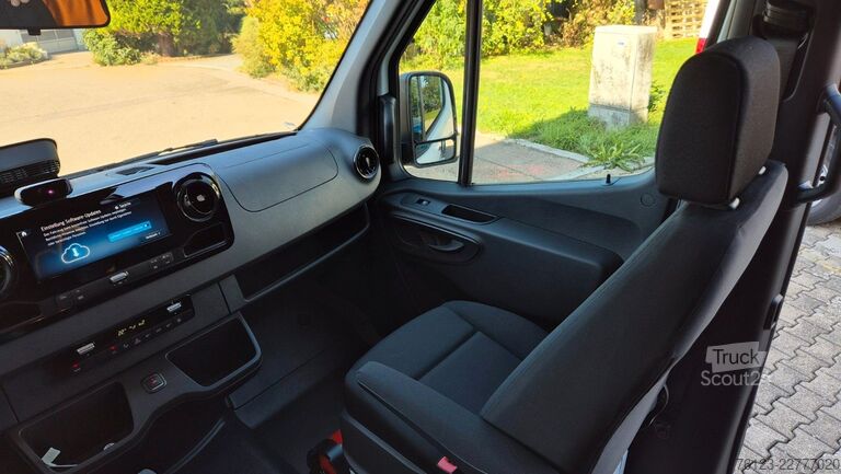 Minibus MERCEDES-BENZ 8 x 517 Sprinter Lord Light  22 SS Aktionspreis