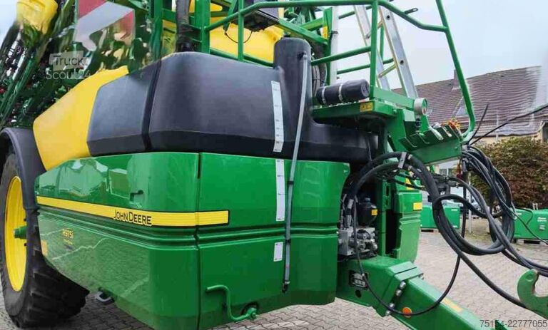 Pulvérisateur de pesticides John Deere R 975i