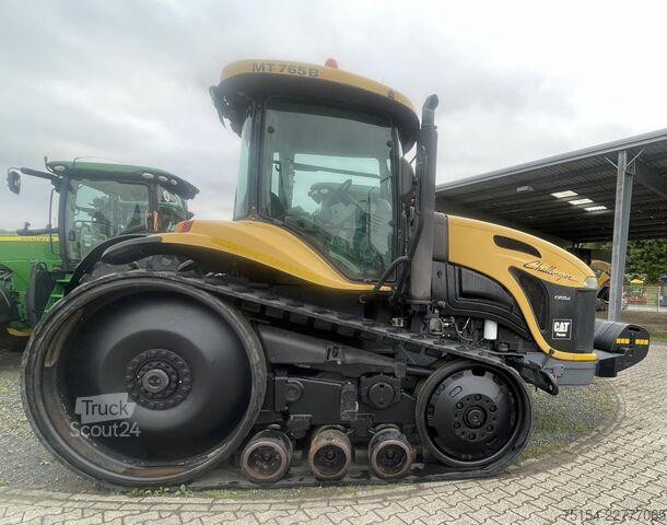 Tracteur Challenger MT 765 B