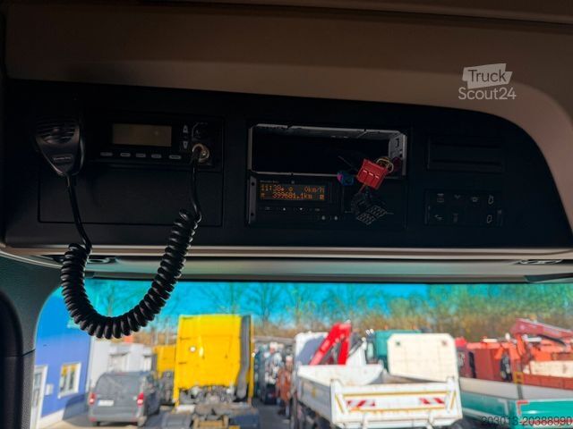 Standard tractor unit MERCEDES-BENZ ACTROS 1846 4x4 HAD Euro 6 Kipphydraulik