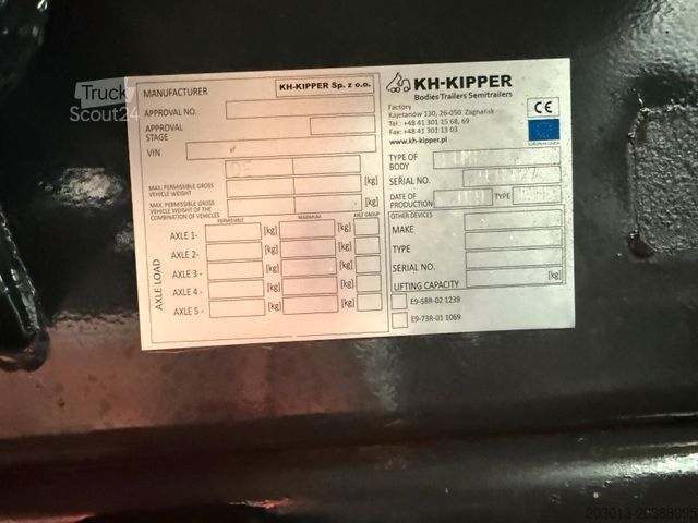 Tipper truck IVECO Tracker AD380T50 6x4 KH Kipper Bordmatik