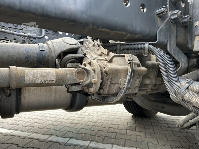Standard-SZM Mercedes-Benz Actros 1845 Gigaspace / Tacho V2 / 391 dkm / Bl...