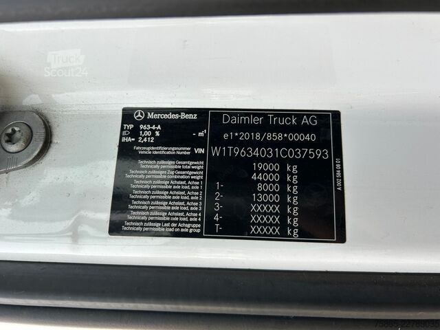 Standard-SZM Mercedes-Benz Actros 1845 Gigaspace / Tacho V2 / 391 dkm / Bl...