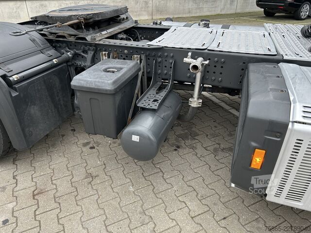 Standard-SZM Mercedes-Benz Actros 1845 Gigaspace / Tacho V2 / 371 dkm / Bl...