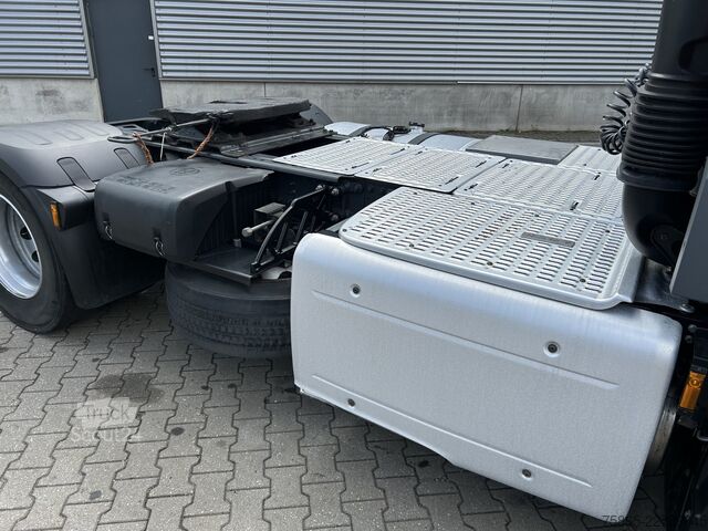 MTS standard DAF XF 440 FT Space Cab / 645 dkm / Tacho V2 / NL T...