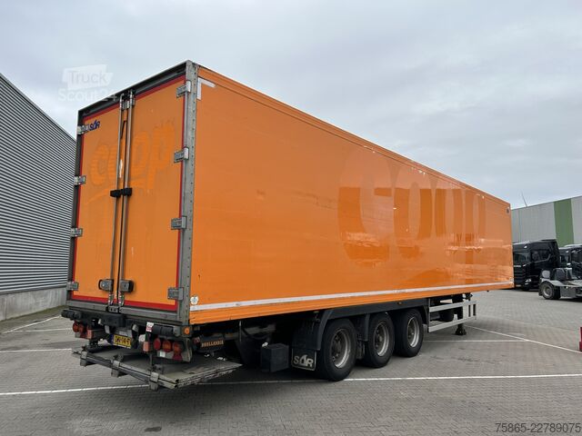 Kjøle- og frysetransport Kögel / SOR Iberica-S3E / Carrier Vector 1550 / Frigo...