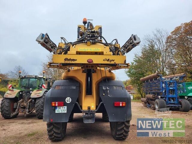 Обприскувач для пестицидів Challenger ROGATOR 655 B