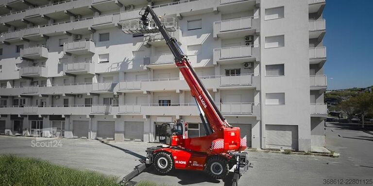 Chariot télescopique Magni RTH 8.46