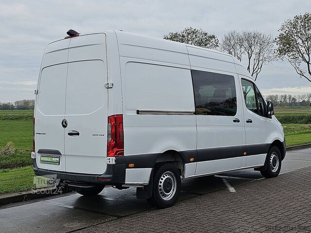 Bestelauto MERCEDES-BENZ SPRINTER 319 L2H2 V6 Dub.- Cab.