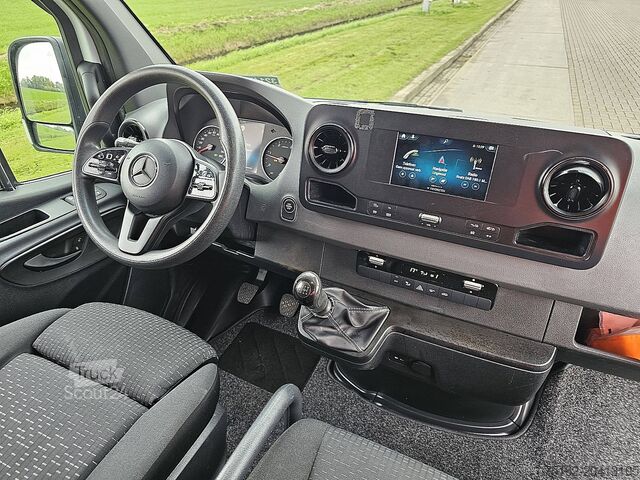 Bestelauto MERCEDES-BENZ SPRINTER 316 L2H2 Navi RWD
