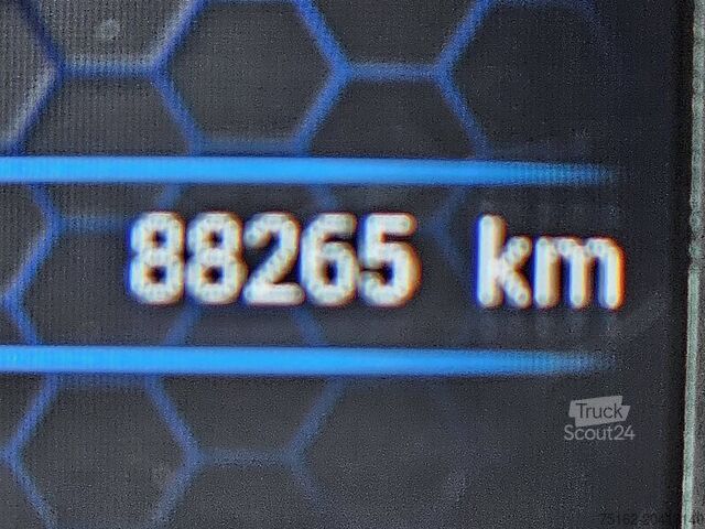 Bestelauto IVECO DAILY 35S16 L2H2 Automaat AC