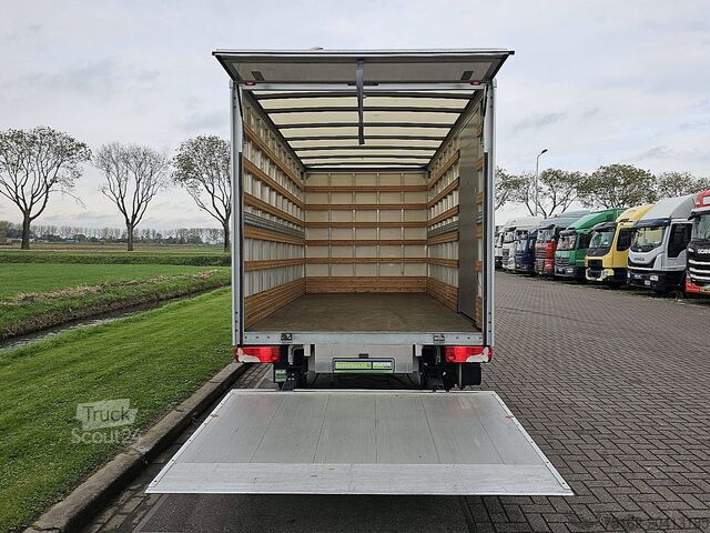 Valise MERCEDES-BENZ SPRINTER 315 Bakwagen Laadklep!