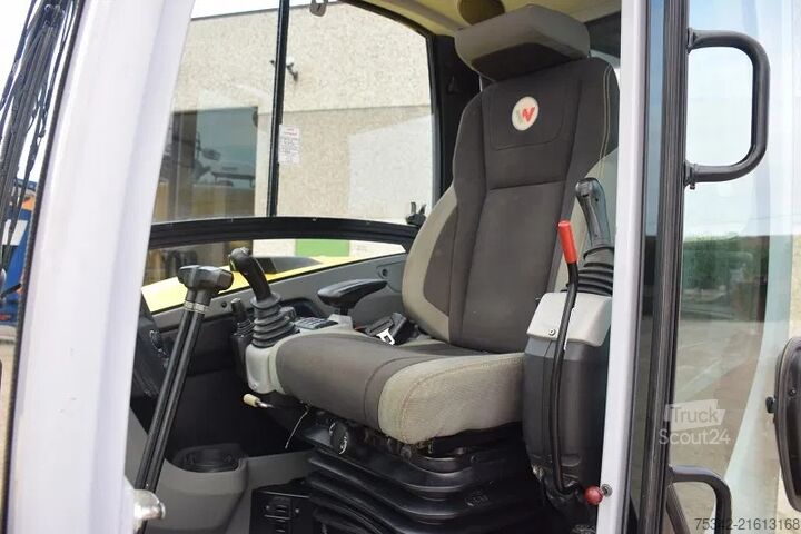 Mini excavator WACKER NEUSON ET 65 - 1600 Hours