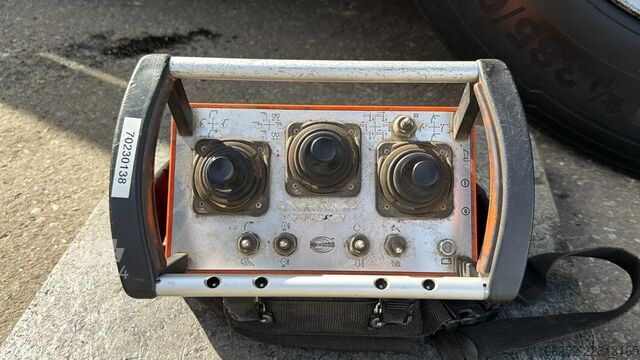 Kamion sa kranom MAN TGS 35.420 8x4 + CRANE ATLAS 332 (4x) - RADIO -...