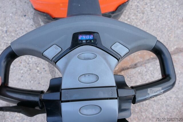 Carretilla elevadora bt SWE 080L Batterie 05/2022