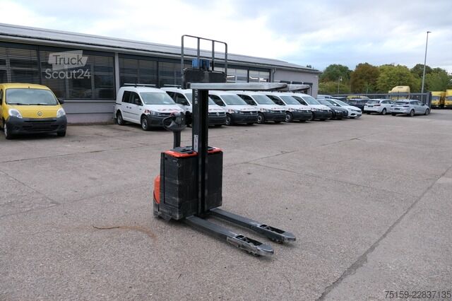 Carretilla elevadora bt SWE 080L Batterie 26/2024