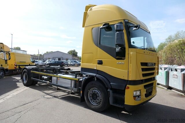 Camión con caja móvil iveco Stralis AS 190 S 420 ECO AHK KLIMA