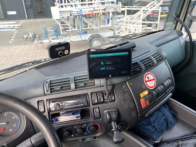 Chassis com cabina DAF CF 75.310 / Manual / Euro 3