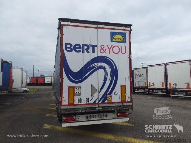 Open semitrailer with tarp Schmitz Cargobull Semitrailer Curtainsider Mega