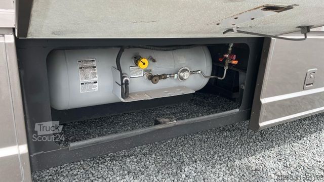 Integrated camper Damon Avanti Wohnmobil 3106