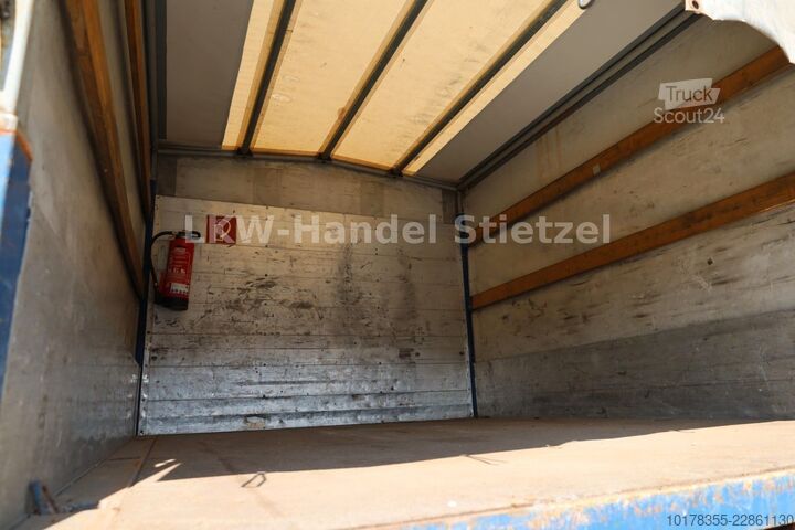 Transporter mit Pritsche & Plane MERCEDES-BENZ 814D Vario Pritsche + Plane, LBW, 7 Sitze, PMK2