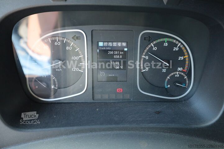 Skriňová dodávka MERCEDES-BENZ 818 Atego 4x2 BL, Euro 6, AHK, LDBW, 6,0m, TÜV N