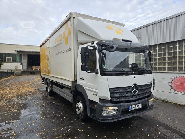 Lastbil med flak och presenning Mercedes-Benz Atego 1230L