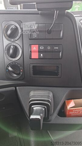 Lastbil med flak och presenning Mercedes-Benz Atego 1230L