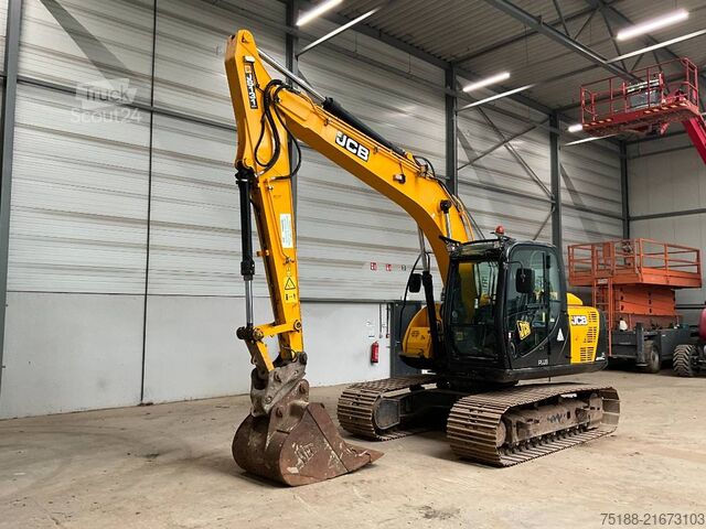 Pelle sur chenilles JCB JS 131 LC