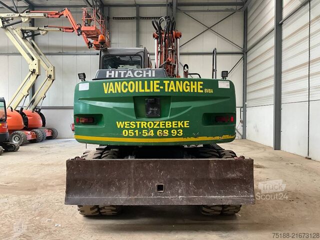 Excavadora de ruedas Hitachi ZX 130 W