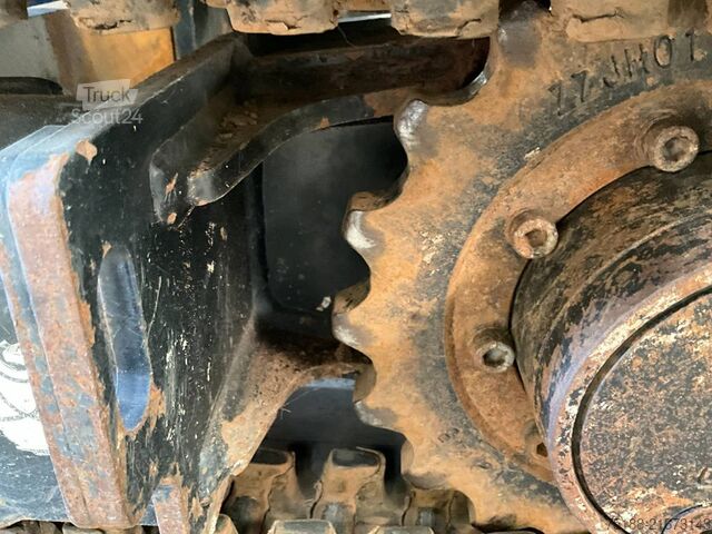 Mini-pelle JCB 16 C-1 T3