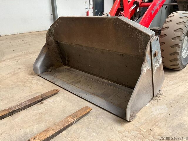 Rakodógép Kramer 950