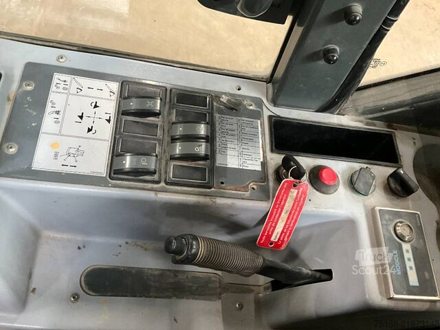 Rakodógép Kramer 950