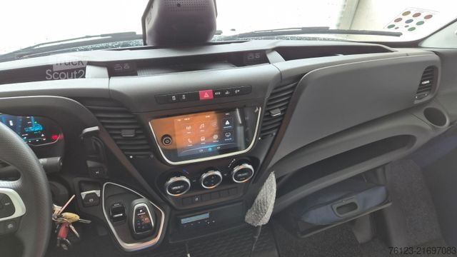 Minibus IVECO 2x Daily 70 Lagerfahrzrug Ferqui Sunrise 2,5 m B