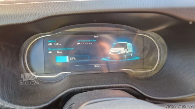 Autobus miejski IVECO Daily Heckniederflur Elektro City Stock