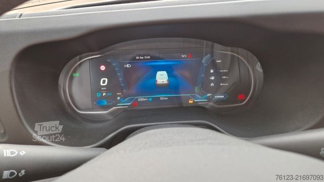 Autobus miejski IVECO Daily Heckniederflur Elektro City Stock