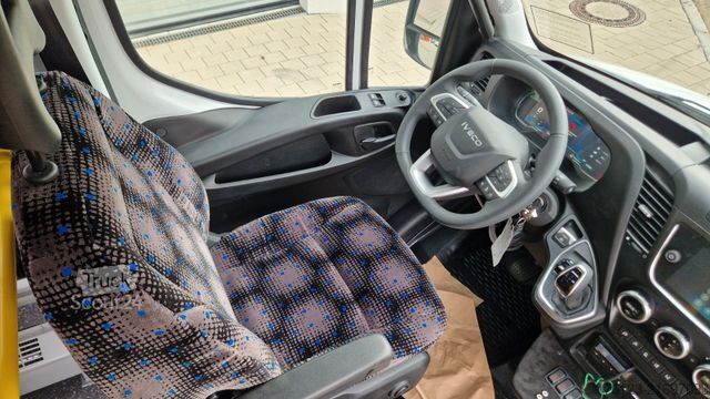 Autobus miejski IVECO Daily Heckniederflur Elektro City Stock