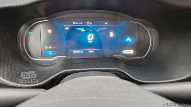 Autobus miejski IVECO Daily Heckniederflur Elektro City Stock