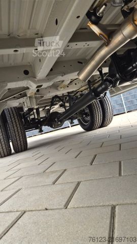 Furgon z wysokim dachem MERCEDES-BENZ Sprinter III Kasten  519 CDI RWD 4x 4 Allrad