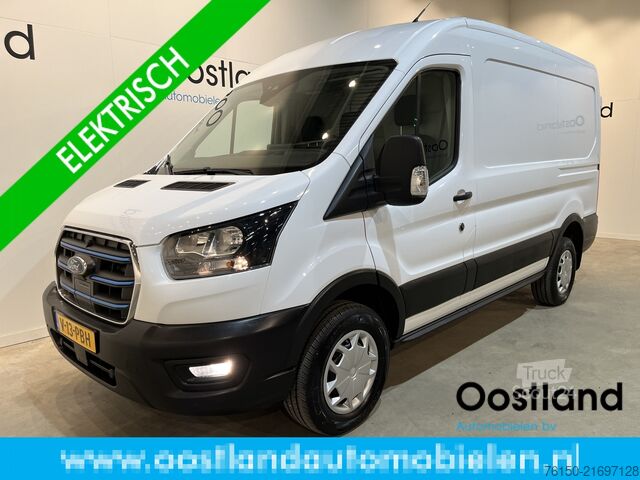 Furgon blaszak Ford E-Transit 390 (3500 kg) L2H2 Trend 68 kWh 184 P...