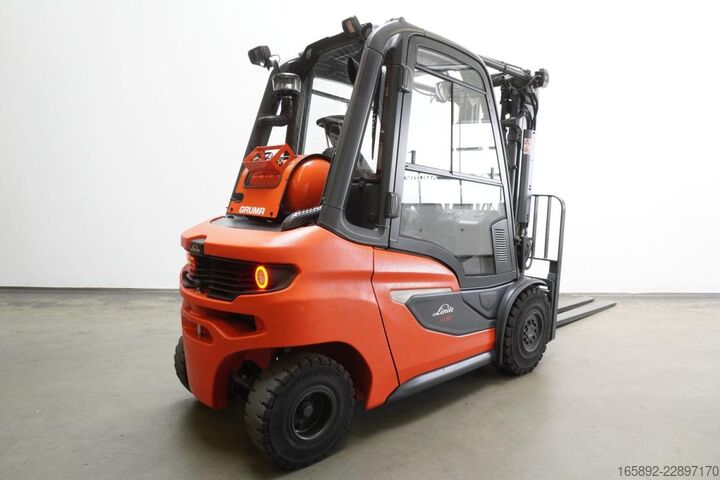 Chariot élévateur Linde H 30 T 1202