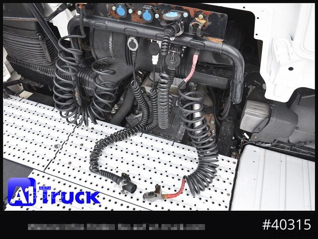 Стандартный седельный тягач MAN TGX 18,440 XLX Intarder, Hydraulik,  Navi ACC