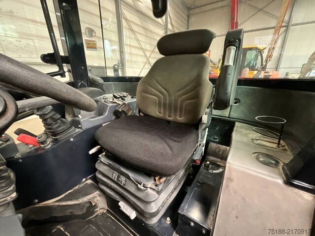 Kuormaaja Kubota R 065