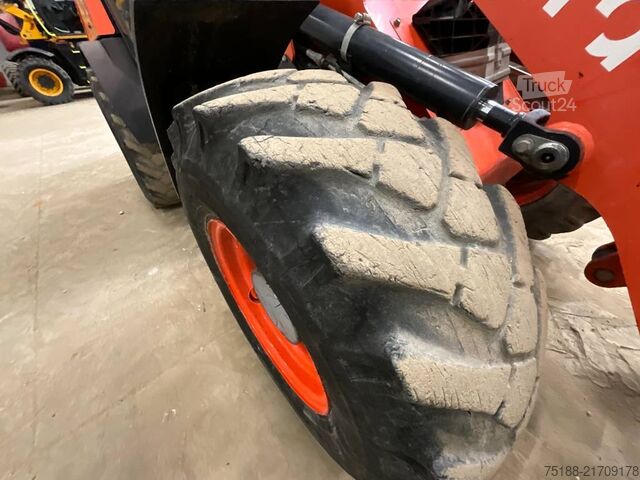 Kuormaaja Kubota R 065