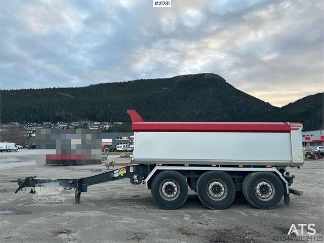 Istrail kolmiakselinen perävaunu Istrail Triple Axle Trailer