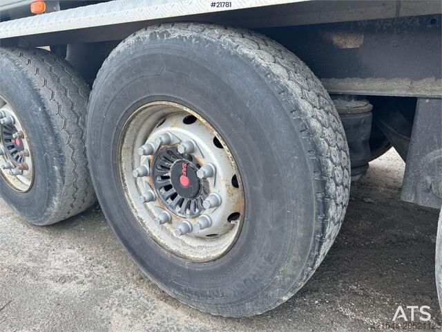 Istrail kolmiakselinen perävaunu Istrail Triple Axle Trailer