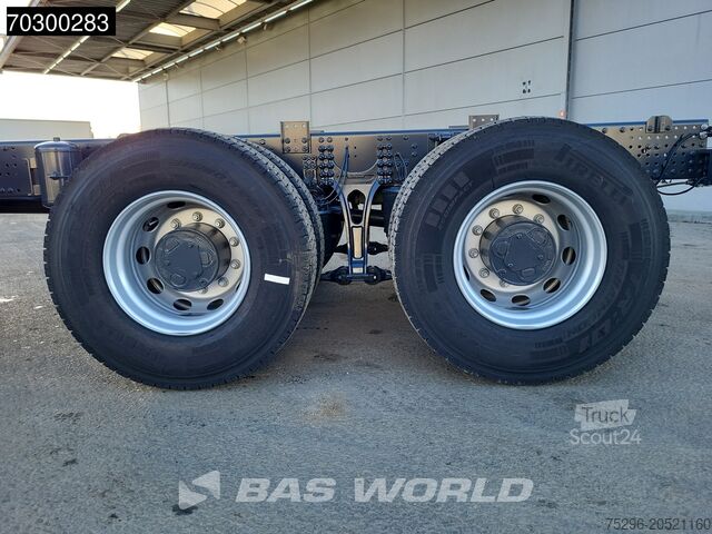 Châssis avec cabine Iveco X-Way 500 X-Way 6X4 NEW 6x4 chassis Sleepercab ...